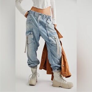 Free People (We The Free) - Hazel Pull-On Drop-Waist Jeans